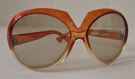 vintage 70s sunglasses women's.